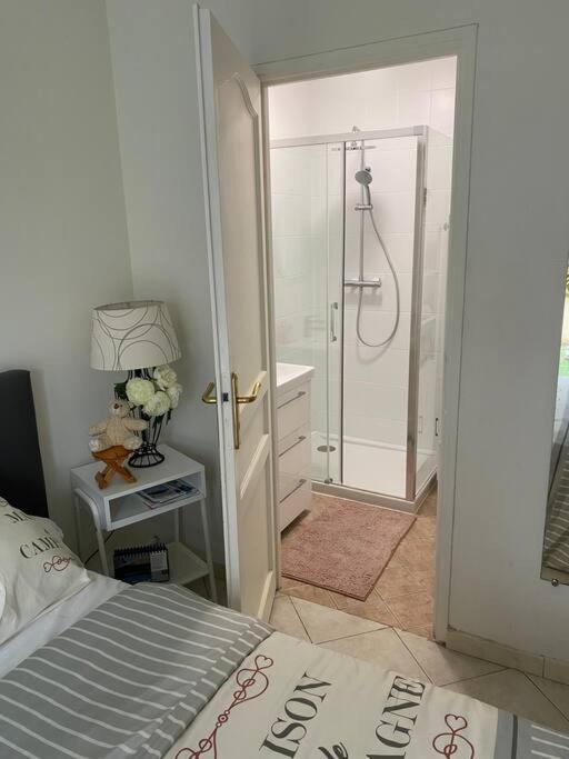 סאריס Chambre Avec Entree Independante Situation Ideale מראה חיצוני תמונה