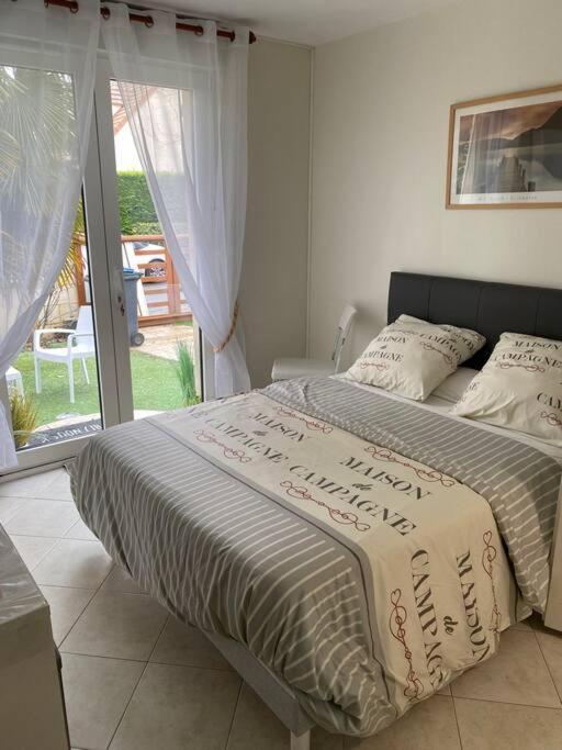 סאריס Chambre Avec Entree Independante Situation Ideale מראה חיצוני תמונה